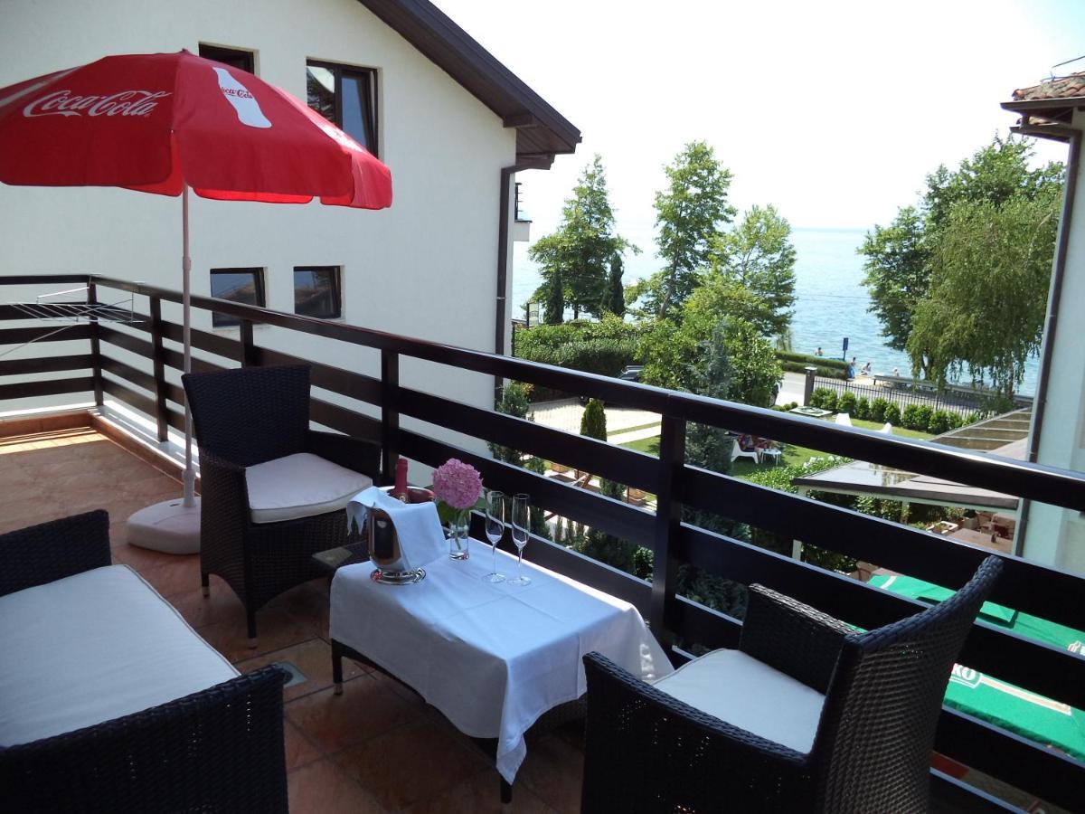 Dva Bisera 4*